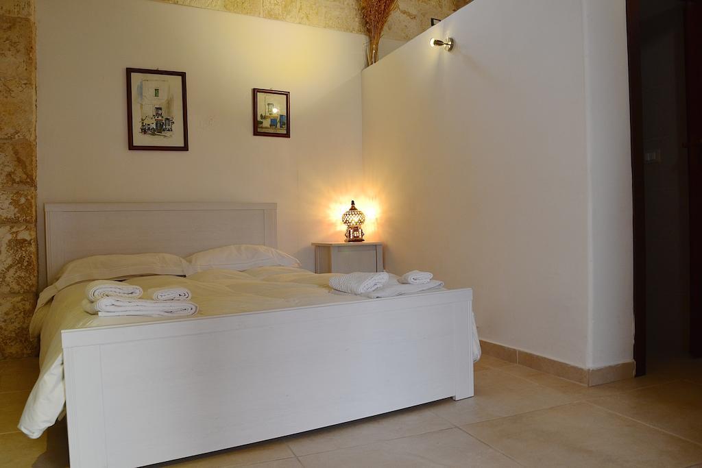 Apartamento La Violetta Ostuni Habitación foto