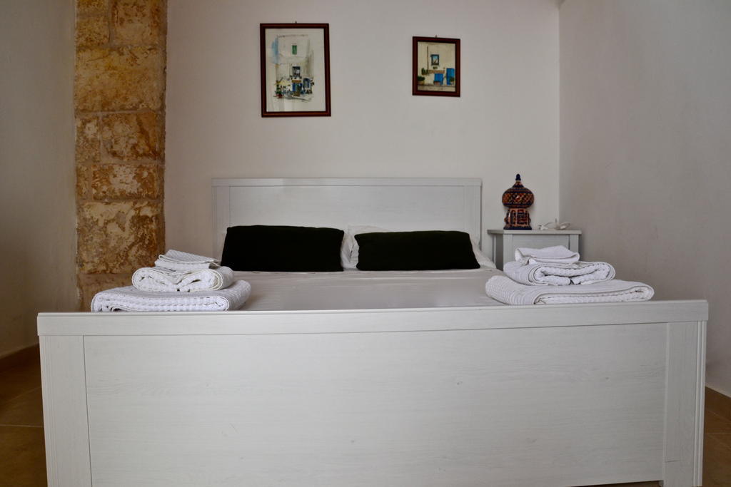 Apartamento La Violetta Ostuni Habitación foto